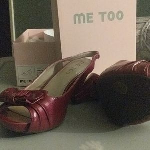 Me too candy apple red heel 8